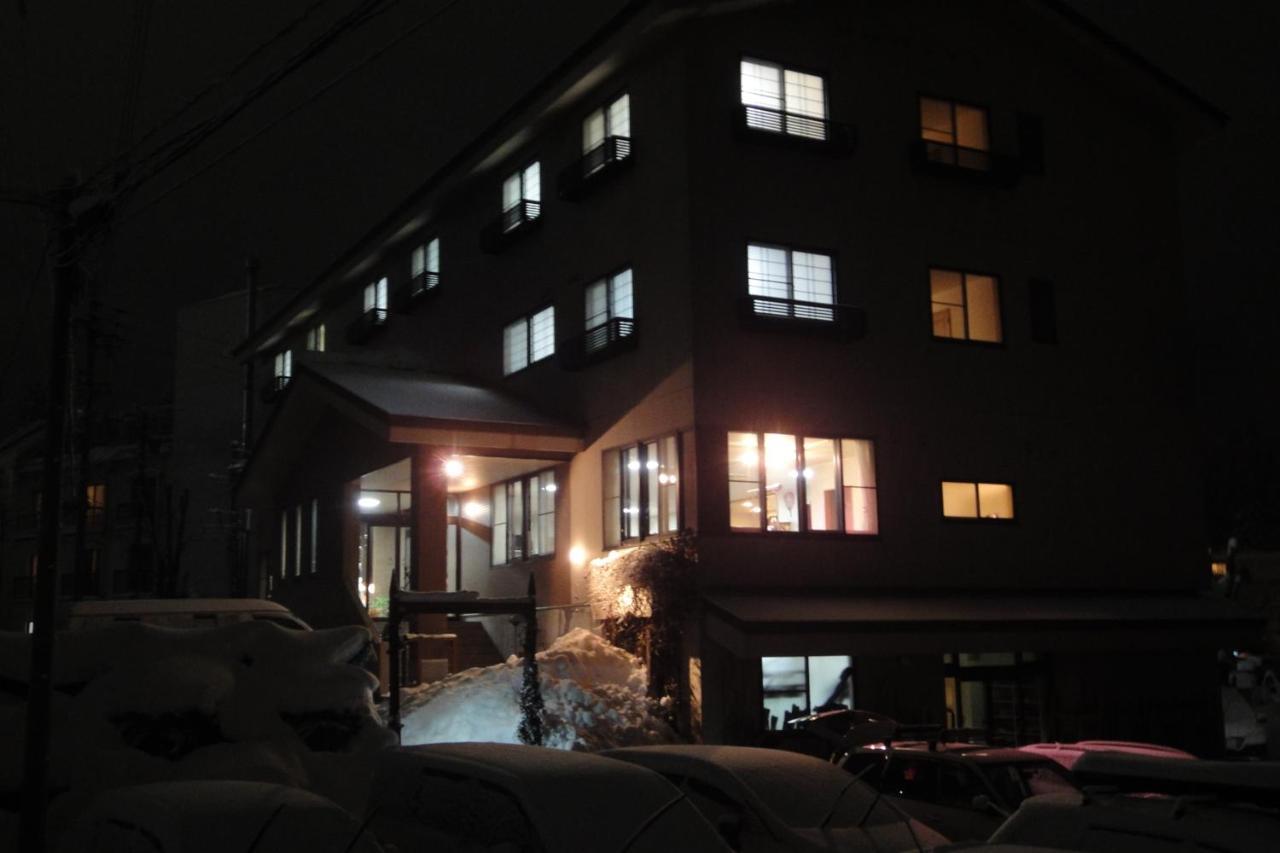 Hakuba Glad Inn Ebisuya Exterior foto